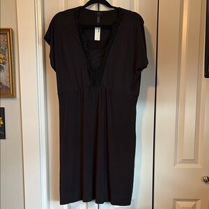 Black Nightwear with V-Neck and Textured Fabric